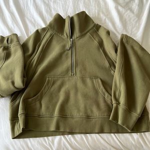 LULULEMON HALF ZIP SCUBA